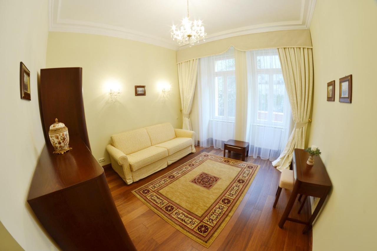 Apartma Premium Karlovy Vary Ngoại thất bức ảnh