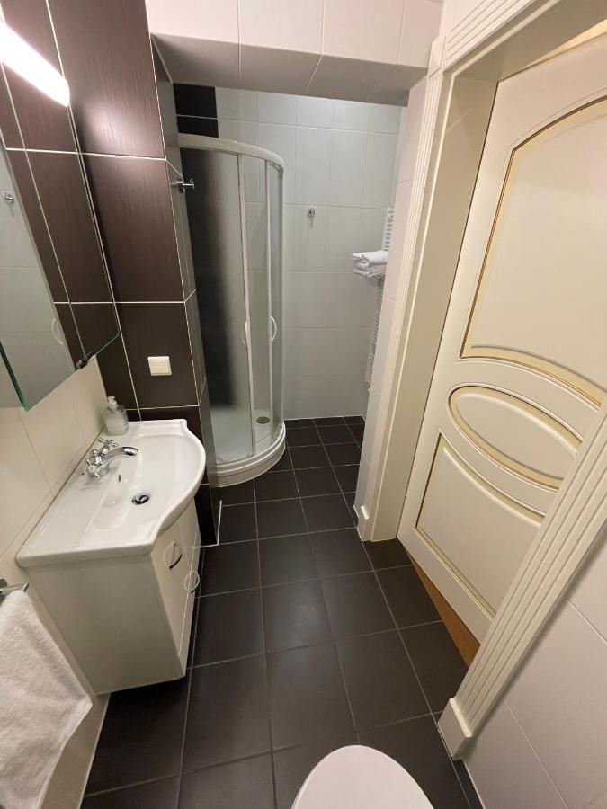 Apartma Premium Karlovy Vary Ngoại thất bức ảnh